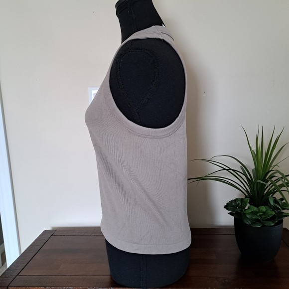 Reflex Set Of 2 Tanks Racer Back Ribbed Seamless Blue Brown Size XL Stretch - Picture 11 of 12